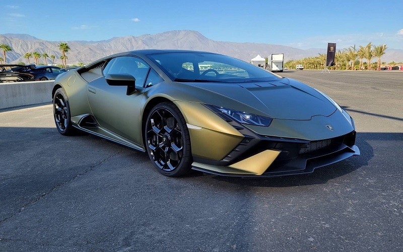Lamborghini Huracan 2023